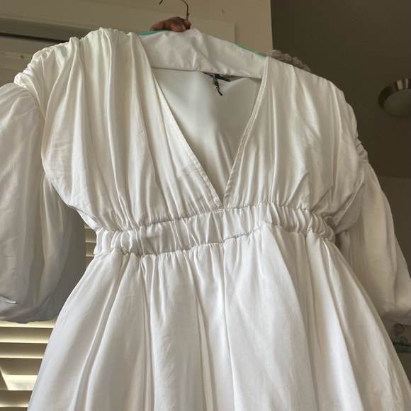 Pretty little thing Dress - Picture 1 of 4